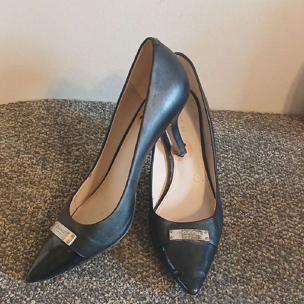 Coach Zan  Black Leather Women's Pumps Size 7